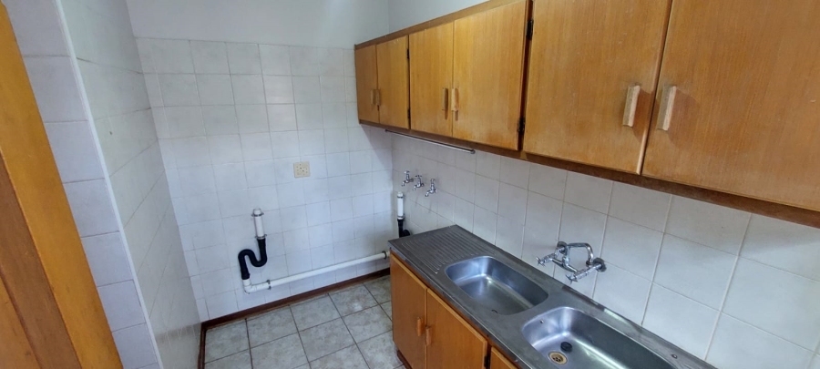 To Let 3 Bedroom Property for Rent in Pentagon Park Free State